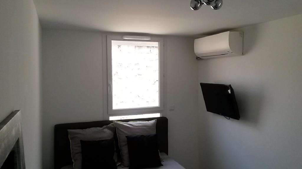 Safranier Townhouse Apartment Антиб Стая снимка