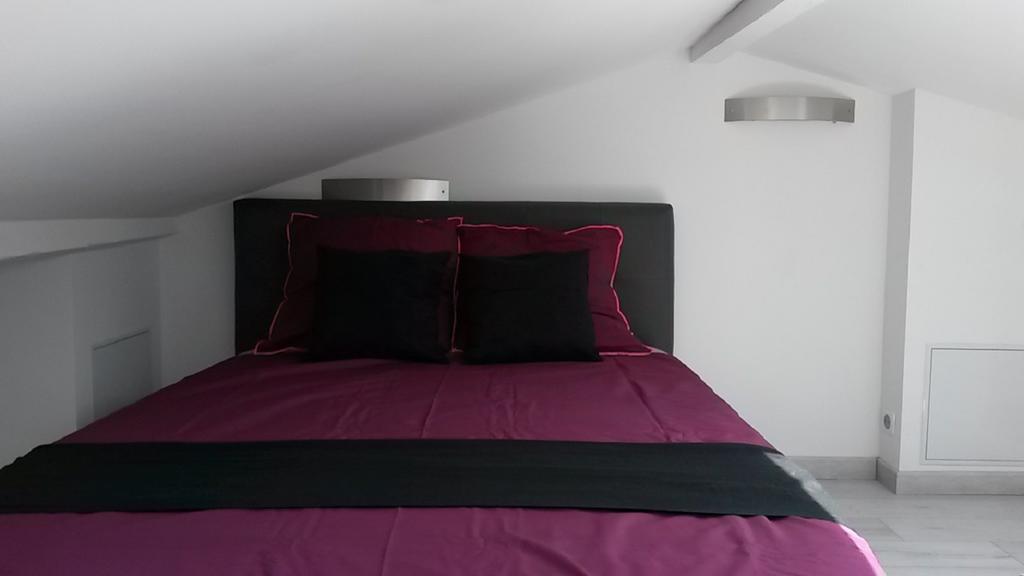 Safranier Townhouse Apartment Антиб Стая снимка