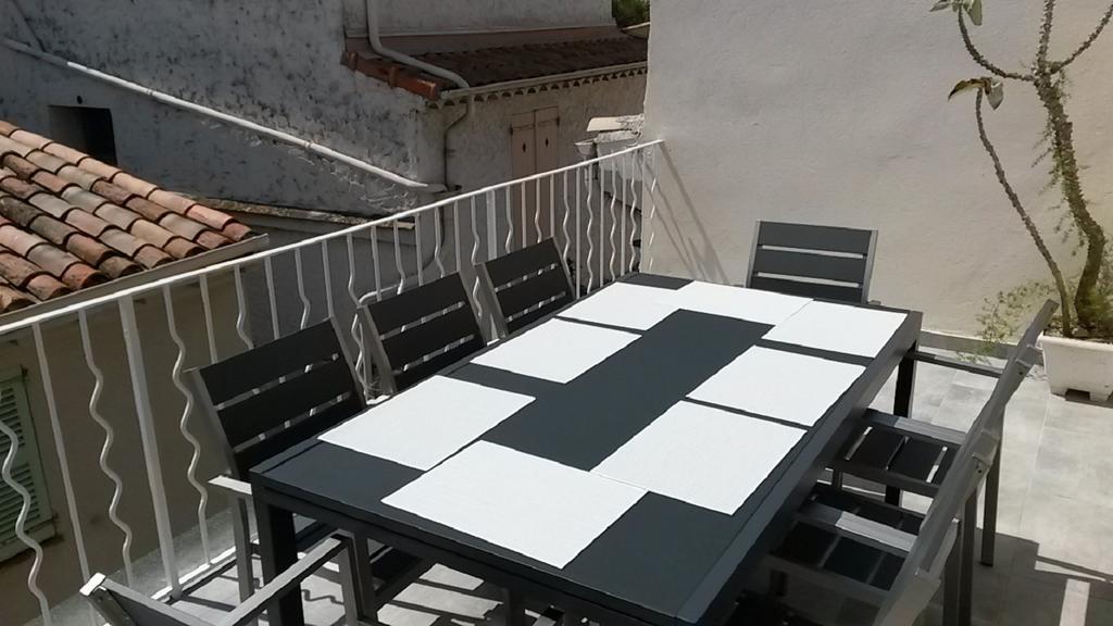 Safranier Townhouse Apartment Антиб Стая снимка