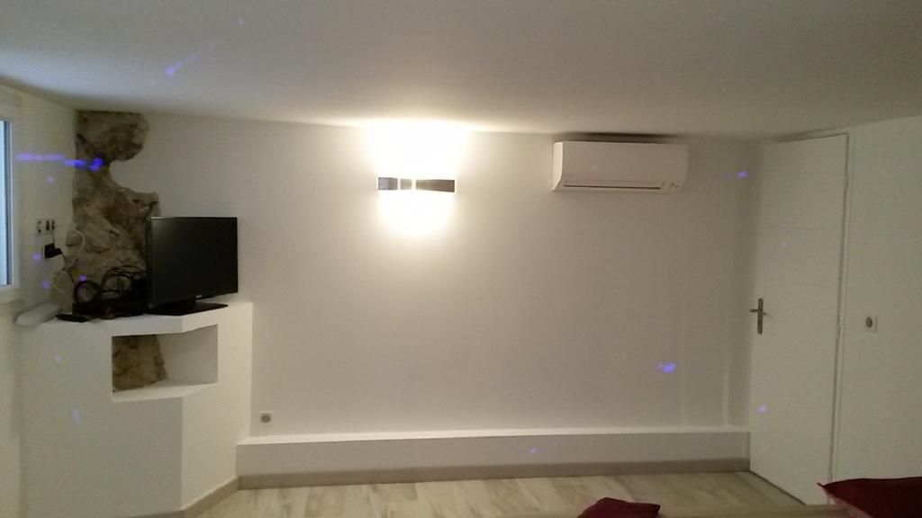 Safranier Townhouse Apartment Антиб Стая снимка