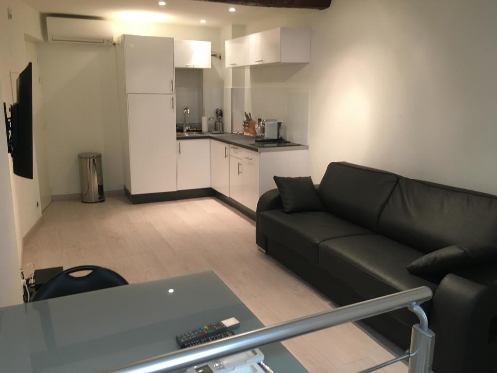 Safranier Townhouse Apartment Антиб Екстериор снимка