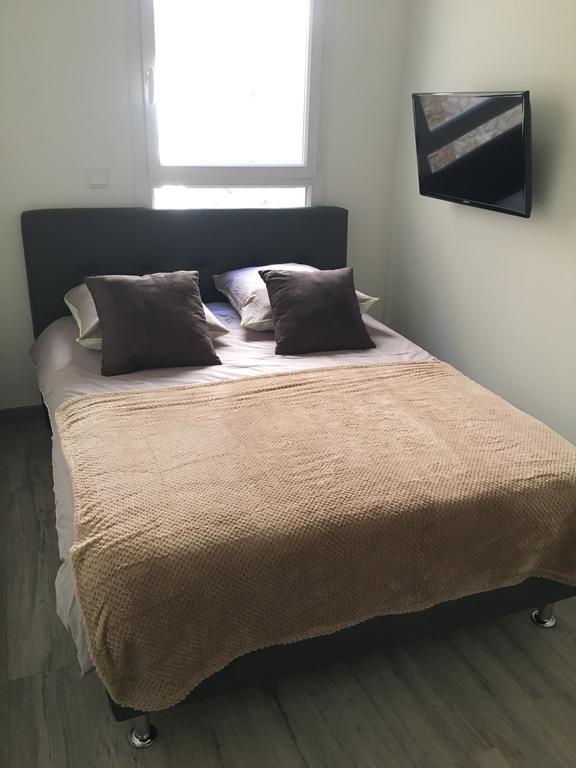 Safranier Townhouse Apartment Антиб Екстериор снимка
