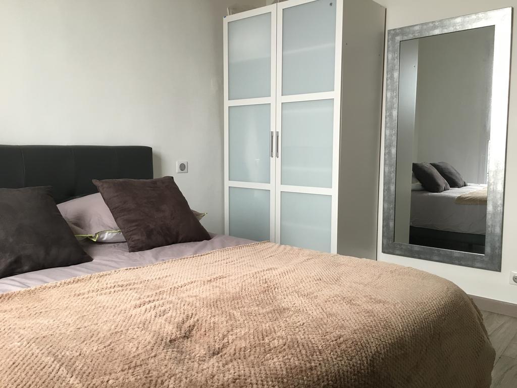 Safranier Townhouse Apartment Антиб Екстериор снимка